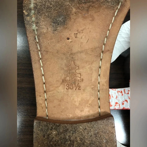 Alice + Olivia Sandals - Picture 6 of 9